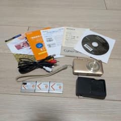 Cyber-shot】SONY DSC-WX5 付属品全てありバッテリー3個付 - メルカリ