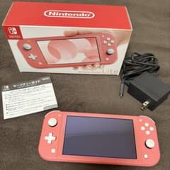 Switch lite コーラル 本体＋箱＋ACアダプター＋セーフティーガイド
