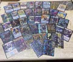 ボルコン アーテルゴルギーニ 立ち上がる悪魔に天使 世紀末の善悪 神