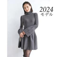 anuans 2024年モデルフレアーミニニットワンピース グレー - メルカリ