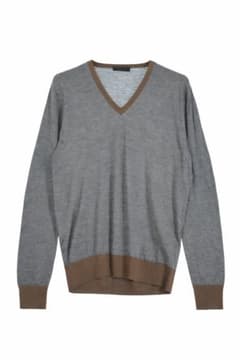 PRADA Vネックニット イタリア製 ブラウン×グレー - メルカリ