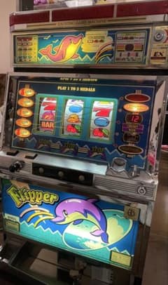 送料込 レア台 パチスロ実機 4号機 フリッパー3 コイン不要機付 - メルカリ