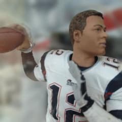 No Helmet)マクファーレンNFL トム・ブレイディ 未開封品 - メルカリ