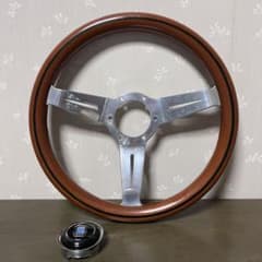 希少 ナルディ クラシック Φ32.5 ウッドステアリングホイール 3