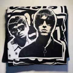 英国購入oasis 来日 正規 2025 スウェットシャツ M - メルカリ