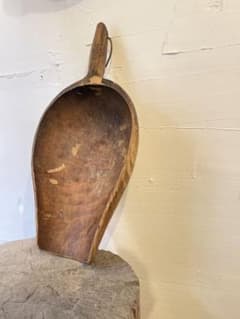 穀物スコップ 木彫 くり抜き 匙 民藝 骨董 アンティーク 古道具 - メルカリ