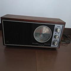 SHARP 木製ラジオ BXH-32 レトロ 匿名＆翌日発送可能 - メルカリ