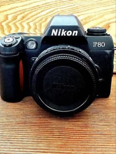 Nikon F80 フィルム一眼レフカメラ レンズ付き - メルカリ