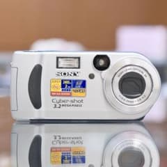 美品 動作品 平成レトロ CCD Y2K SONY Cyber−Shot P71 - メルカリ