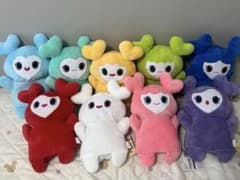 TWICE LOVELYS ぬいぐるみパペット GiGO限定 全9種 コンプ - メルカリ