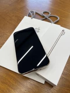値下げ！iPhone17Air 256 /2025/12月購入 SIMフリー - メルカリ