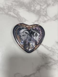 第五人格 バトラーズカフェ 白黒無常 缶バッチ ハート型 - メルカリ