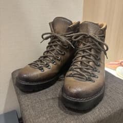 マルモラーダ サイズ40 ベージュ系シボ革 F.LLI Giacometti - メルカリ