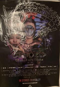 OZworld オズワルド直筆サイン入りポスター - メルカリ