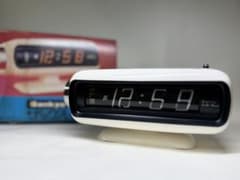 T31 ビンテージ70年代 当時物 sankyoパタパタ目覚時計 DT-535 - メルカリ