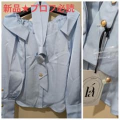 新品 ポローラ ボウタイmany wayオフショルサテンブラウス - メルカリ