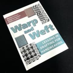 絶版】スウェーデン織 組織図集「Warp and Weft」 - メルカリ