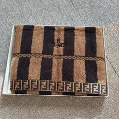 2026年最新】Fendi タオルケットの人気アイテム - メルカリ