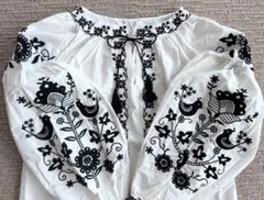2026年最新】ルーマニア刺繍 ブラウスの人気アイテム - メルカリ