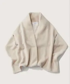 2026年最新】SOÉJU ウールボアケープの人気アイテム - メルカリ