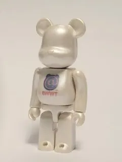 2026年最新】WoRLD wide tour ベアブリックの人気アイテム - メルカリ