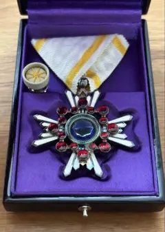 2026年最新】勲章 勲七等瑞宝章の人気アイテム - メルカリ