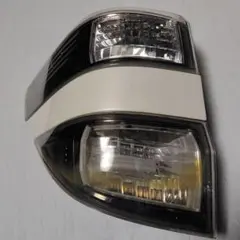 2026年最新】ヴェルファイア20系テールランプの人気アイテム - メルカリ