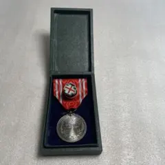 2026年最新】日本赤十字社 勲章の人気アイテム - メルカリ