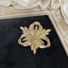 2026年最新】ロイヤルコペンハーゲン ブローチの人気アイテム - メルカリ