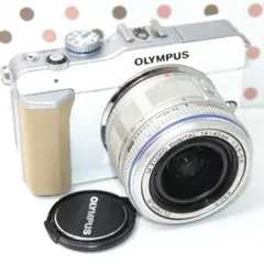 2026年最新】olympus pen e-p5の人気アイテム - メルカリ
