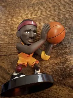 2026年最新】レブロン・ジェームズフィギュアの人気アイテム - メルカリ