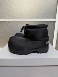 2026年最新】Alaska balenciagaの人気アイテム - メルカリ