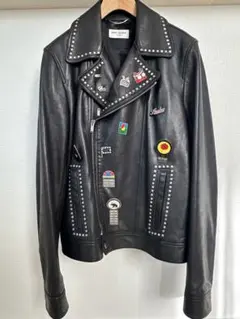 2026年最新】バッジ サンローランの人気アイテム - メルカリ