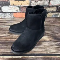 2026年最新】ugg ムートンブーツ クリスティンの人気アイテム - メルカリ