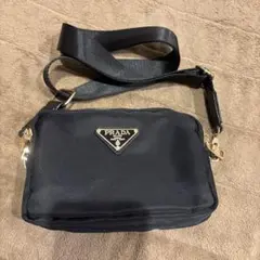 2026年最新】prada ショルダーバッグ ノベルティの人気アイテム - メルカリ