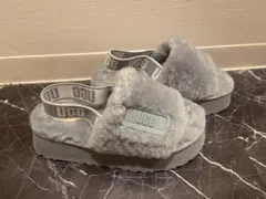 2026年最新】ugg サンダル ファー グレーの人気アイテム - メルカリ