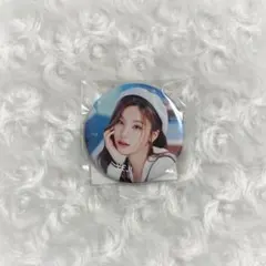 2026年最新】itzy缶バッジの人気アイテム - メルカリ