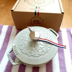 2026年最新】ストウブ リリー ワナベの人気アイテム - メルカリ