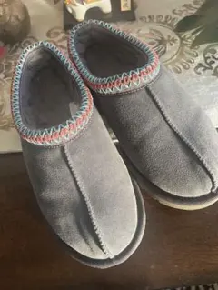 2026年最新】uggモカシン25cmの人気アイテム - メルカリ