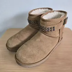 2026年最新】UGG スタッズ ブーツの人気アイテム - メルカリ