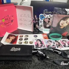 2026年最新】twiceグッズまとめ売りの人気アイテム - メルカリ