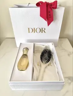 2026年最新】Christian Dior ヘアブラシの人気アイテム - メルカリ