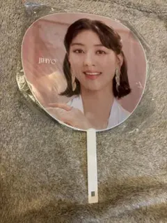 2026年最新】twice ジヒョ うちわの人気アイテム - メルカリ