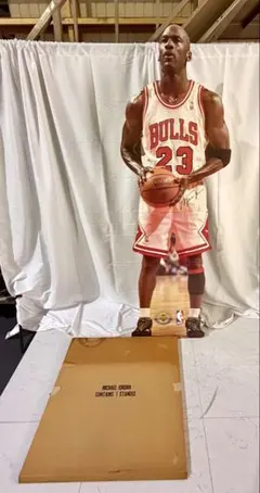 2026年最新】マイケル・ジョーダン 等身大の人気アイテム - メルカリ
