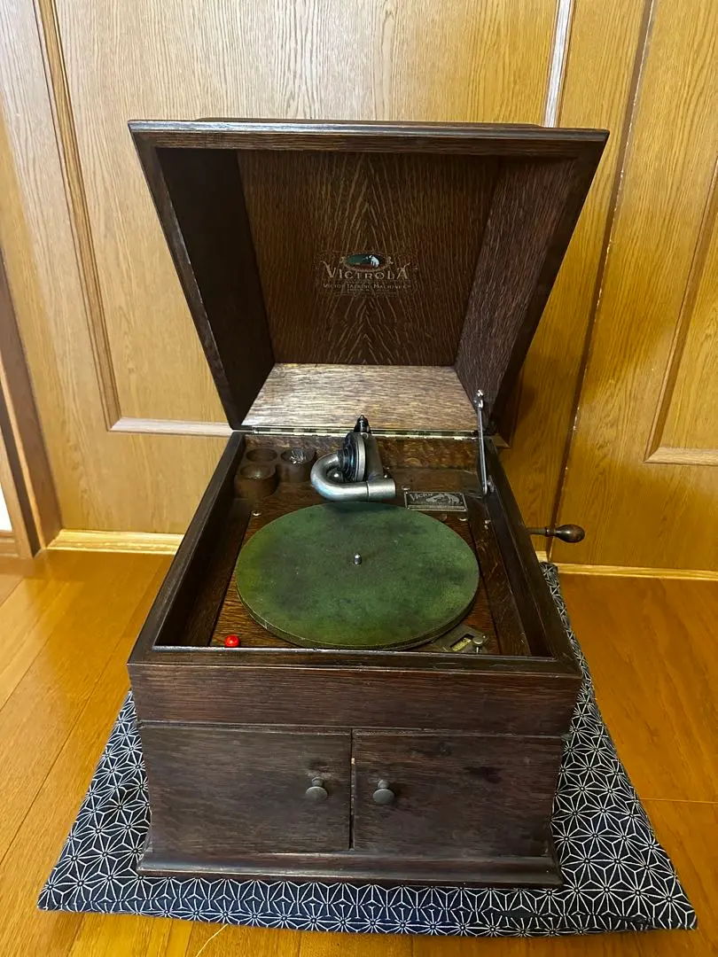 2026年最新】蓄音機 victrolaの人気アイテム - メルカリ