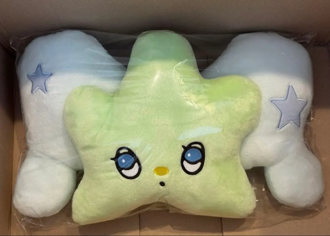 2026年最新】wichu クッションの人気アイテム - メルカリ