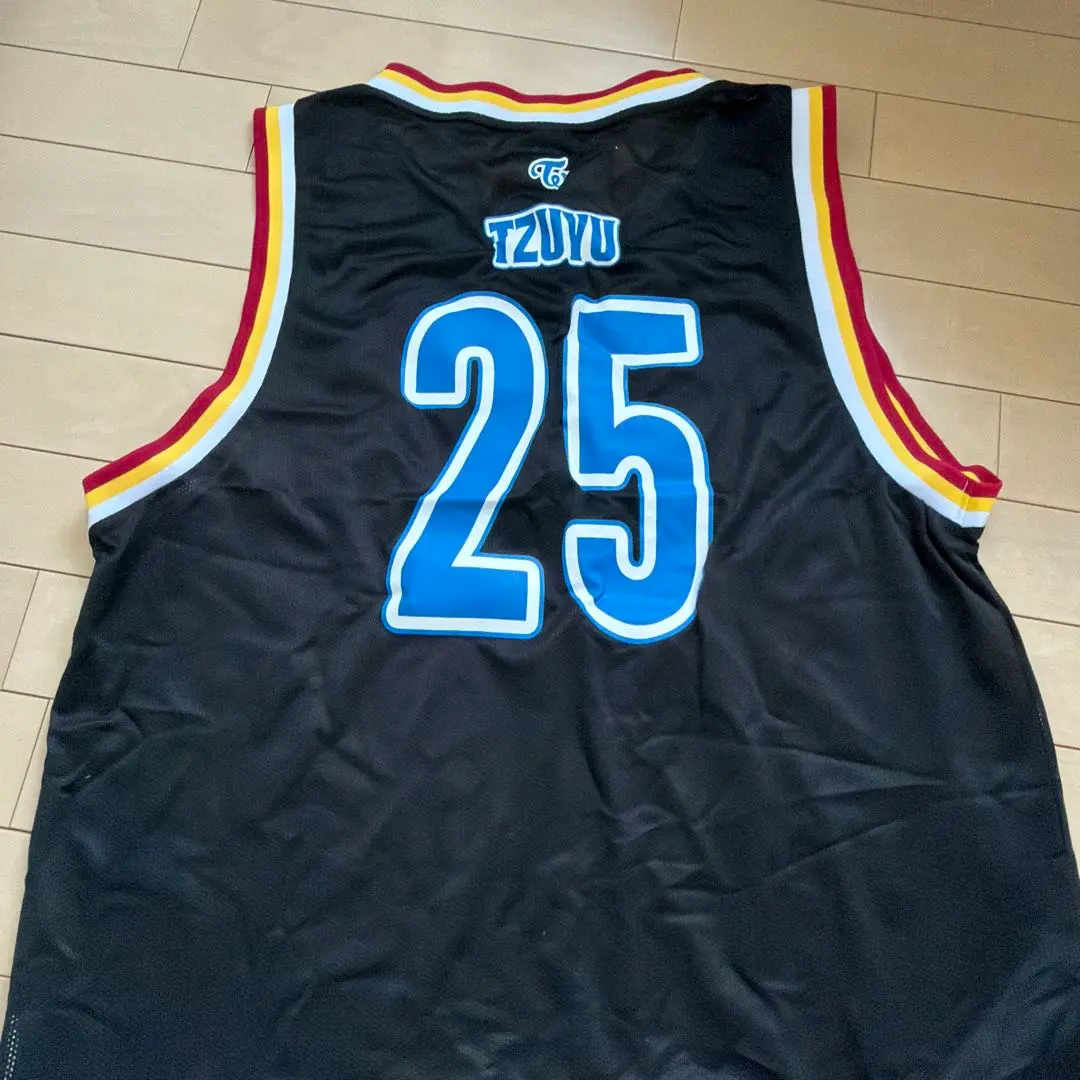 2026年最新】twice ユニフォーム ツウィの人気アイテム - メルカリ