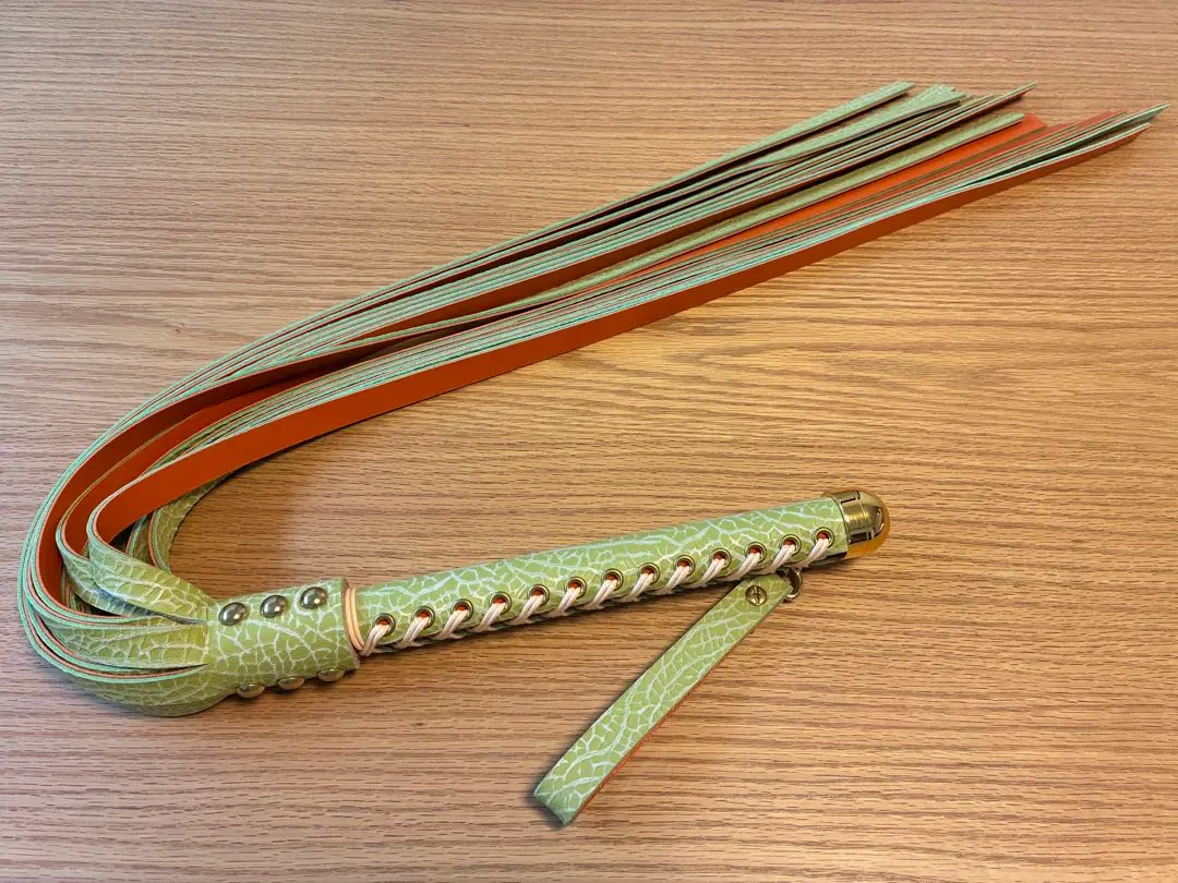 2026年最新】バラ鞭 本革の人気アイテム - メルカリ