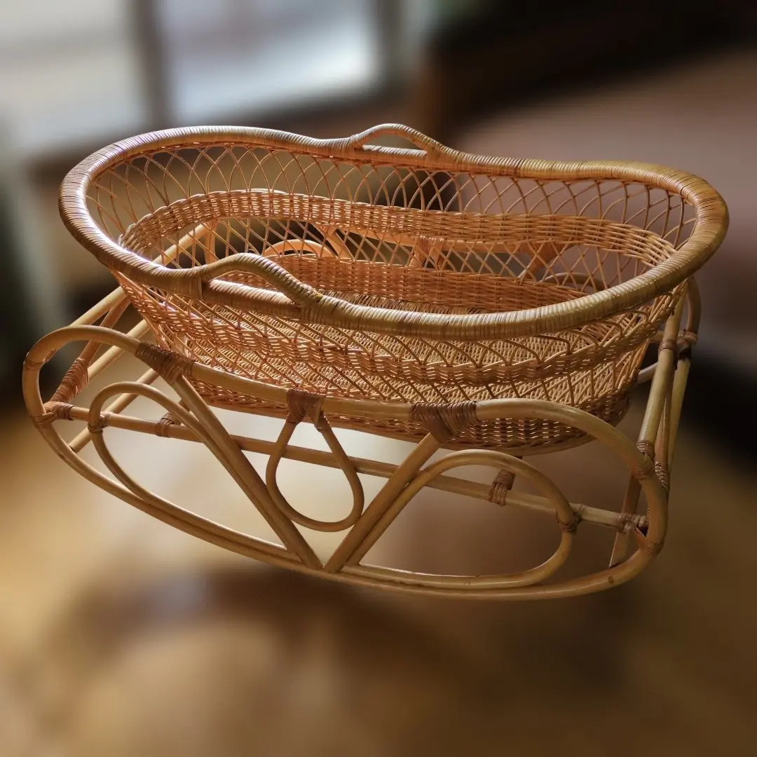 2026年最新】籐 ベビーベッドの人気アイテム - メルカリ
