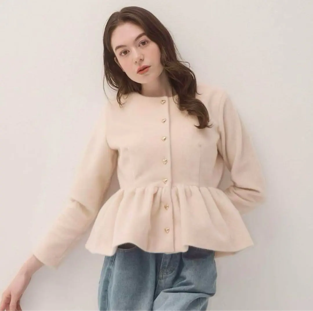 m32769271082_1.jpg?1741874565